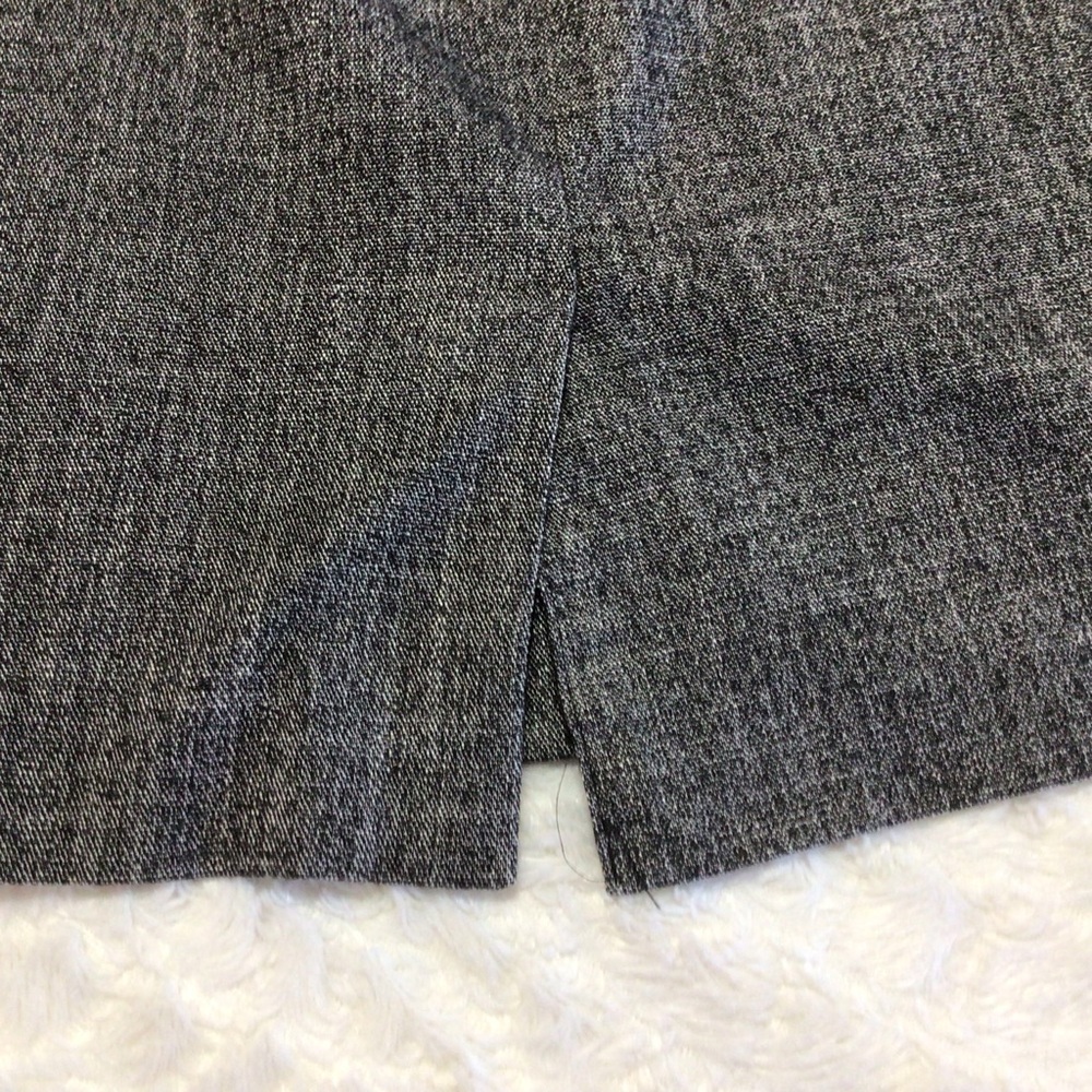 The Limited Collection Gray Pencil Skirt 6 - Picture 5 of 10